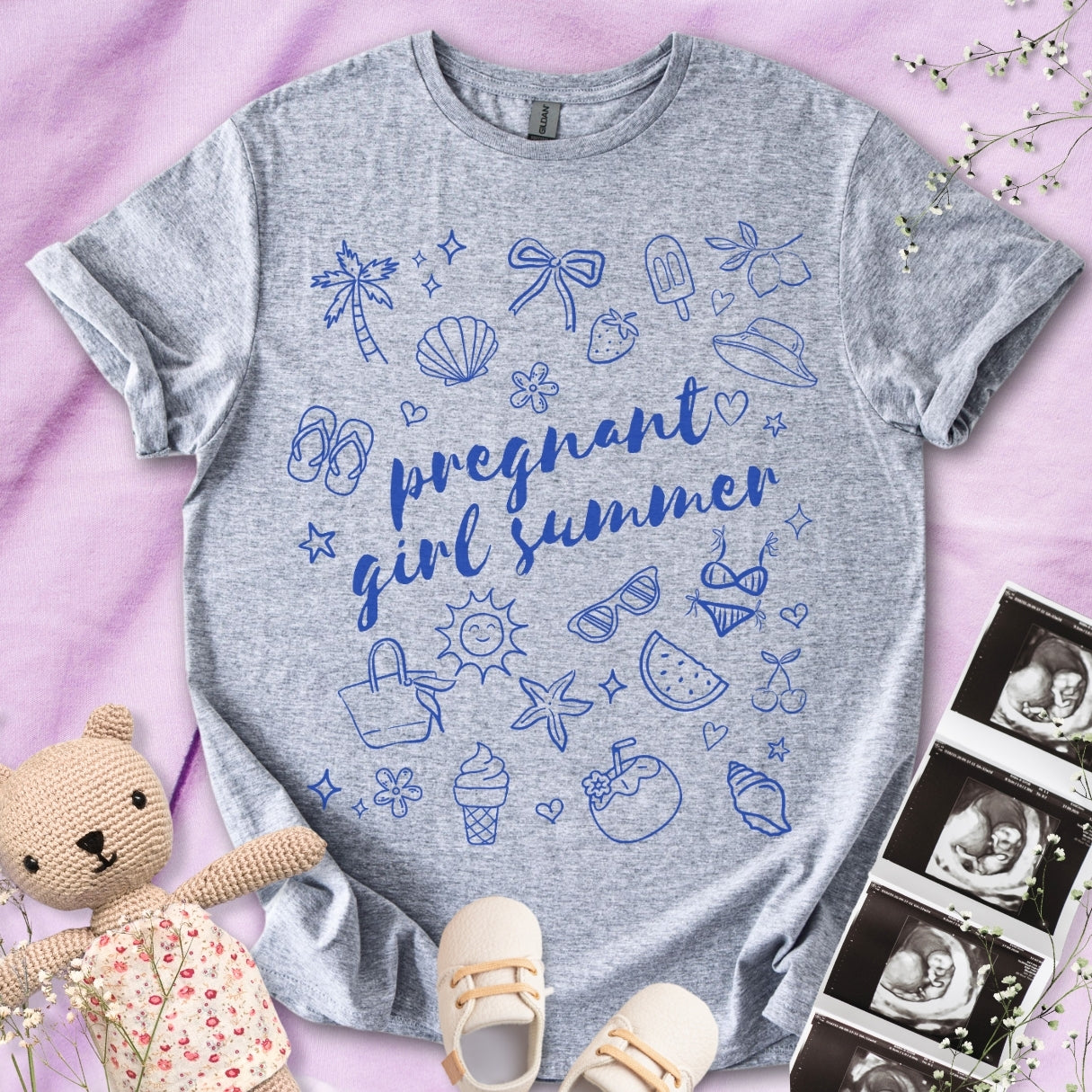 Pregnant Girl Summer Essentials Tee