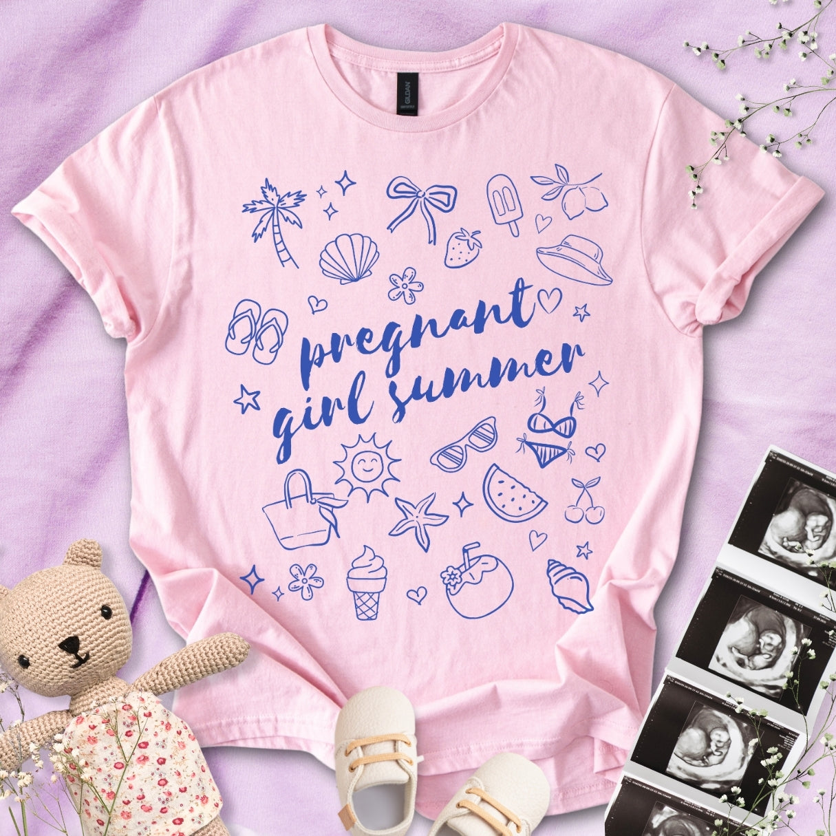 Pregnant Girl Summer Essentials Tee