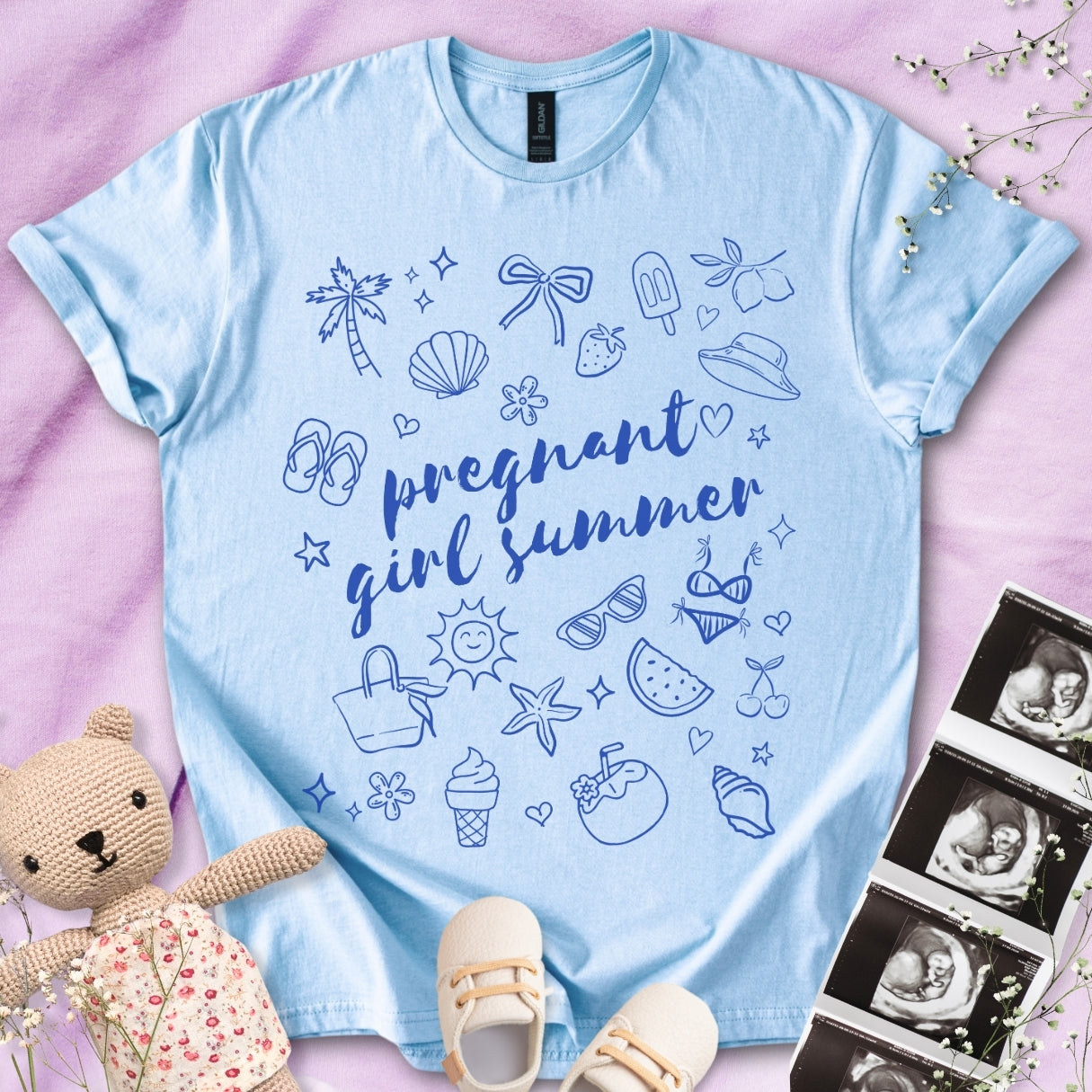 Pregnant Girl Summer Essentials Tee