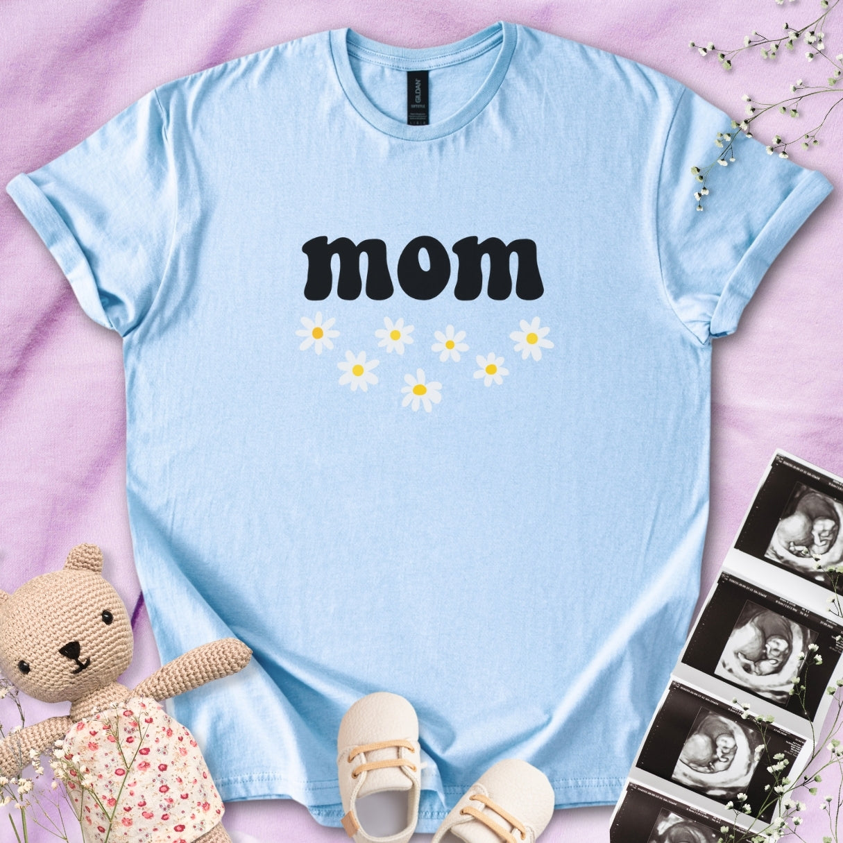 Mom Daisy Floral Tee